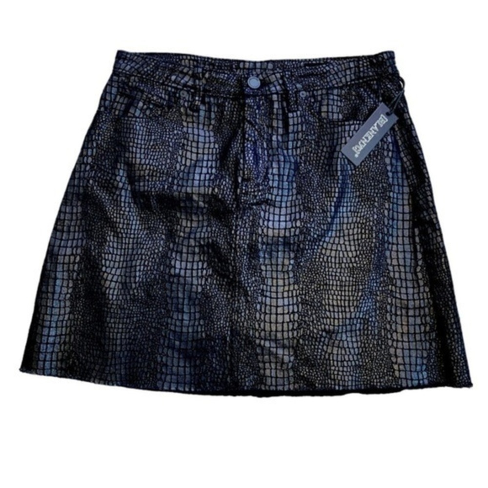 Blank NYC Denim Snake Skin Skirt Black Size 27